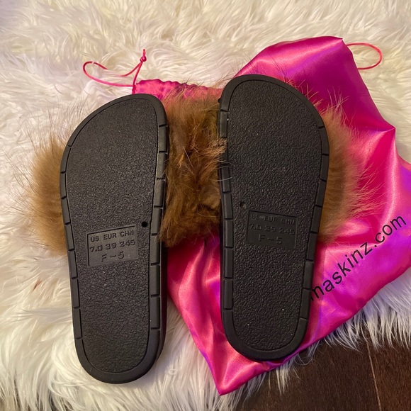 Fur Slippers Fox designer Size 7 - Picture 4 of 6